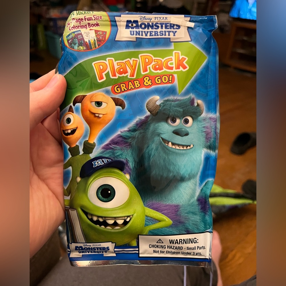 Monsters Inc Play/Coloring/Activity Pack
